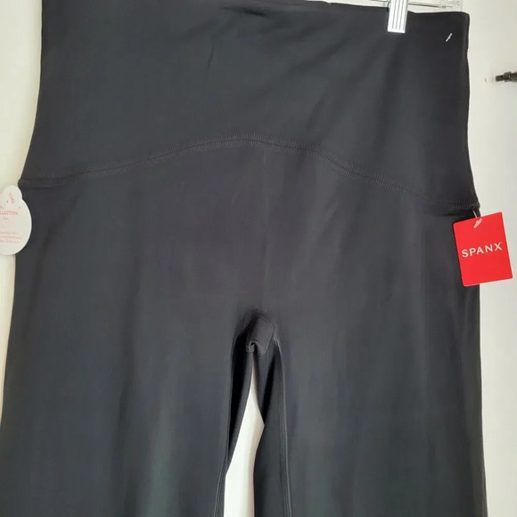 New Spanx Booty Boost Flare Yoga Pants Black Size XL NWT - Picture 9 of 16